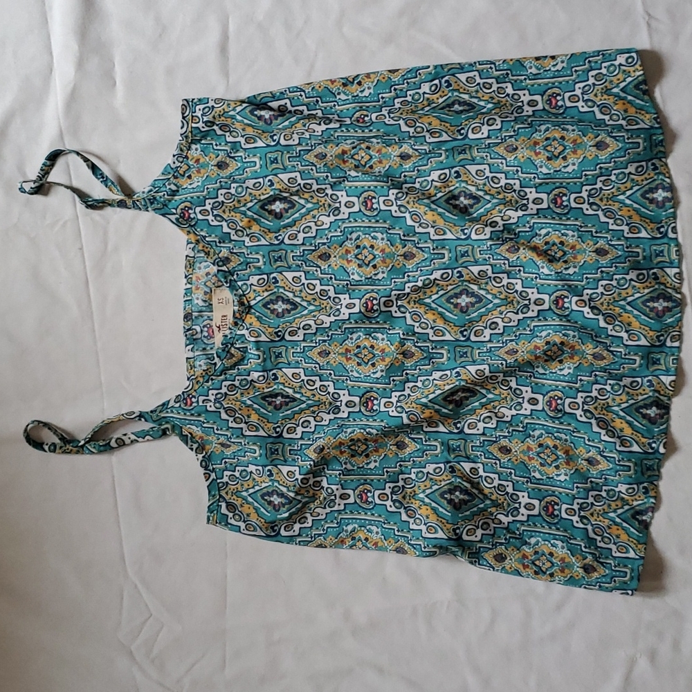 Hollister shirt